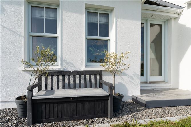 10 Oak Park, Narraghmore, Kildare