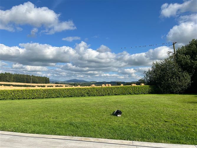 10 Oak Park, Narraghmore, Kildare