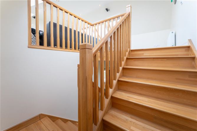 10 Oak Park, Narraghmore, Kildare