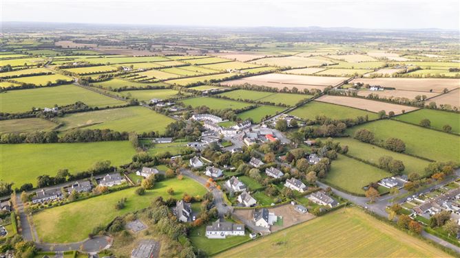 10 Oak Park, Narraghmore, Kildare