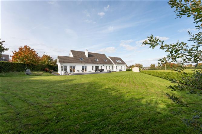 10 Oak Park, Narraghmore, Kildare