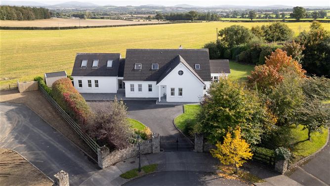 10 Oak Park, Narraghmore, Kildare