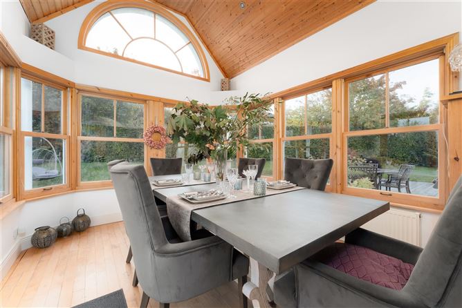 10 Oak Park, Narraghmore, Kildare