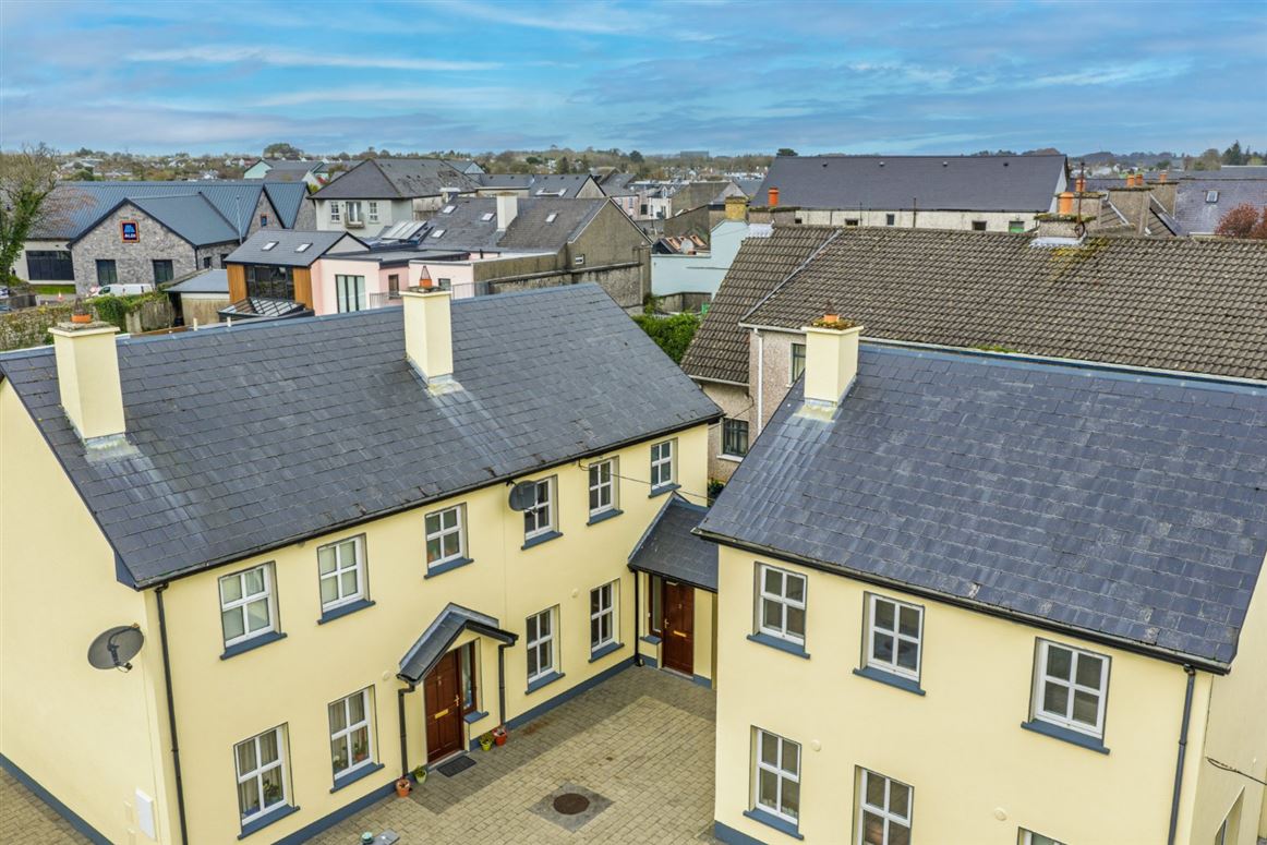 2 James Connolly Crescent, Basllina, Co. Mayo