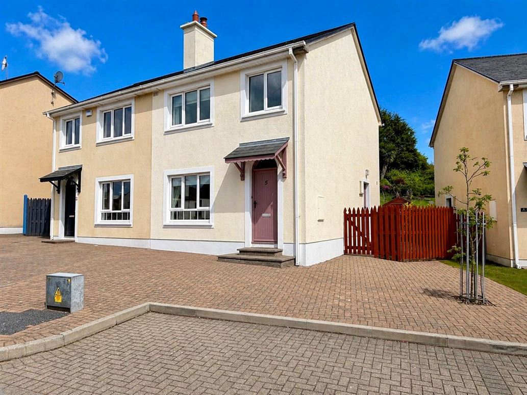 5 Corran Lodge, Station Road, Ballymote, Co. Sligo