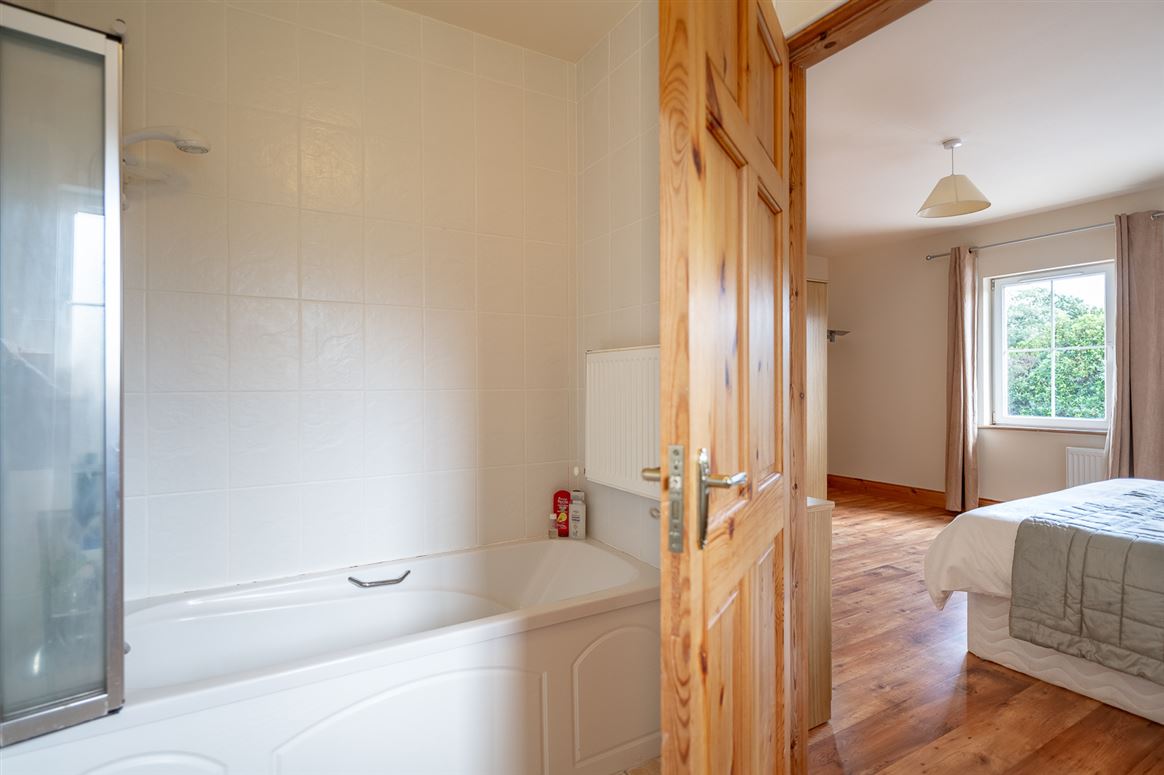 Clogherane, Lauragh Upper, Kenmare, Co. Kerry, V93 Y681
