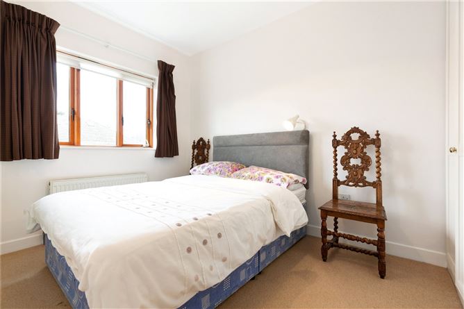 Photo 5 of 7 — 26 Rockford Manor, Stradbrook Road, Blackrock, Co. Dublin