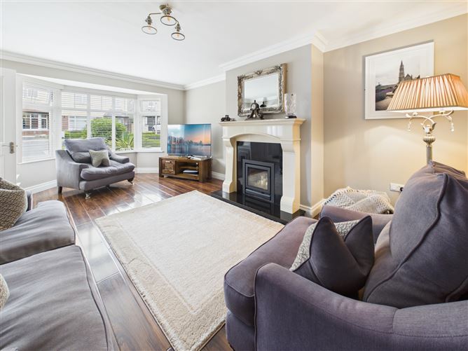 Photo 4 of 29 — 27 Farnamurray Close, Nenagh, Co. Tipperary