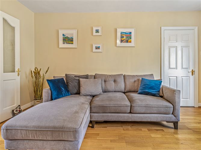 8 Castlebawn, Kilmeage, Kildare