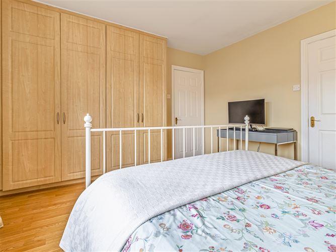 8 Castlebawn, Kilmeage, Kildare