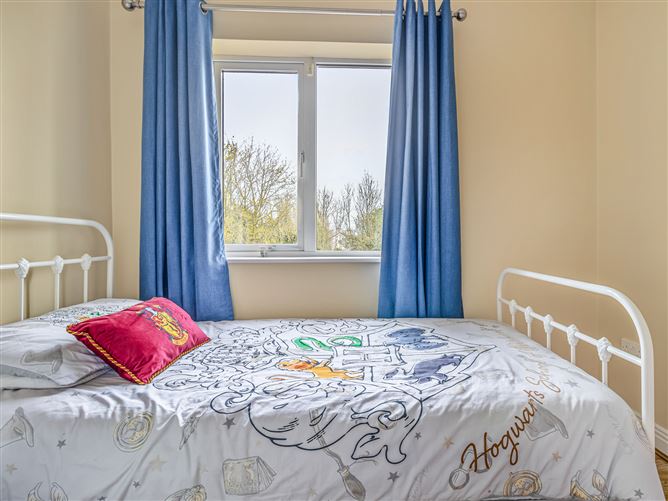 8 Castlebawn, Kilmeage, Kildare