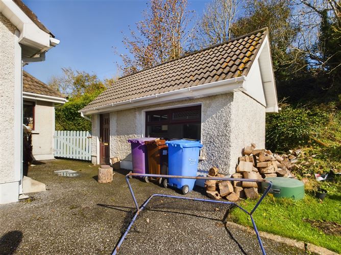 Elm Wood, Ballinattin, Tramore, Waterford