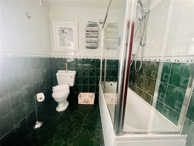 Philipstown, Hackballscross, Louth