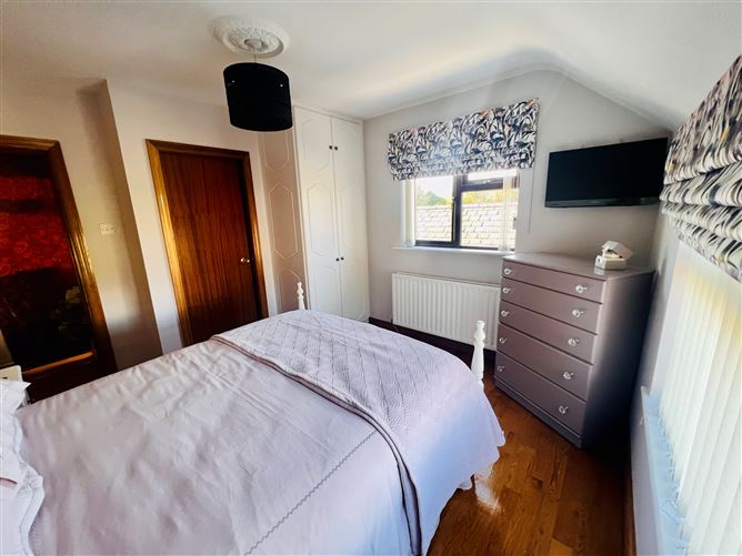 Philipstown, Hackballscross, Louth