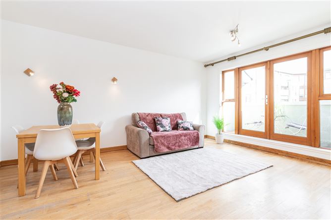 17 Granitefield Mews, Granitefield Manor, Rochestown Avenue, Dun Laoghaire, County Dublin