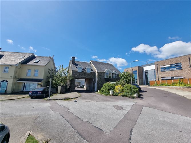 1B College Court, Clonakilty, Co. Cork