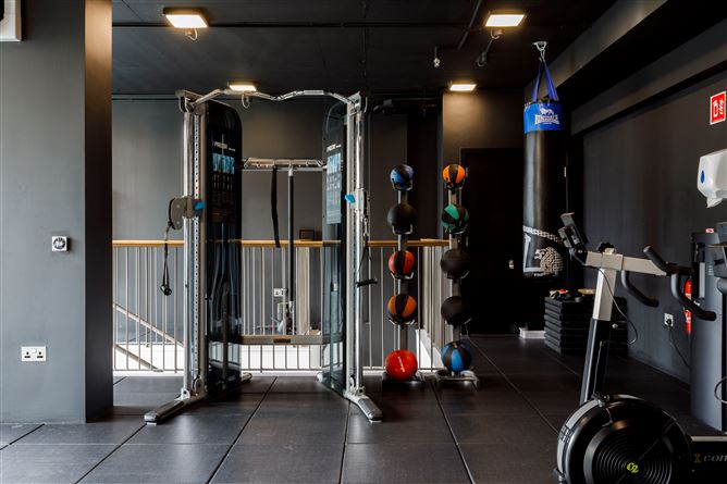 Three bedroom penthouse @ Opus, 6 Hanover Quay, Grand Canal Dk, Dublin 2
