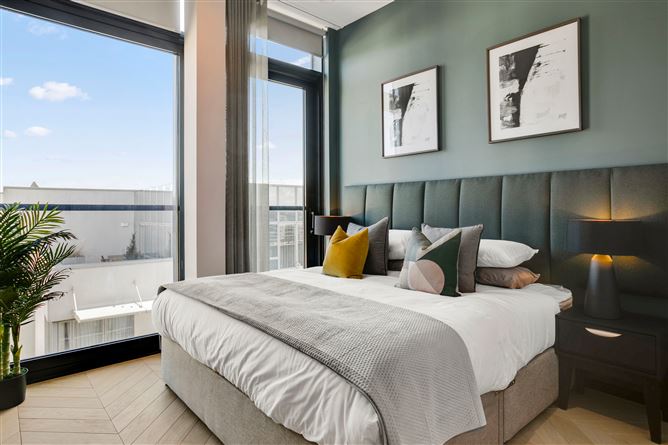 Three bedroom penthouse @ Opus, 6 Hanover Quay, Grand Canal Dk, Dublin 2