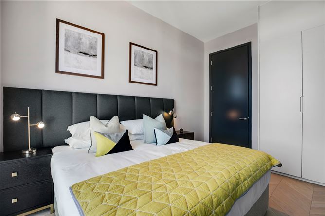 Three bedroom penthouse @ Opus, 6 Hanover Quay, Grand Canal Dk, Dublin 2