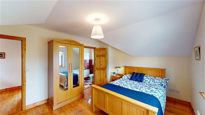 6 Bellamont View, Cootehill, Cavan