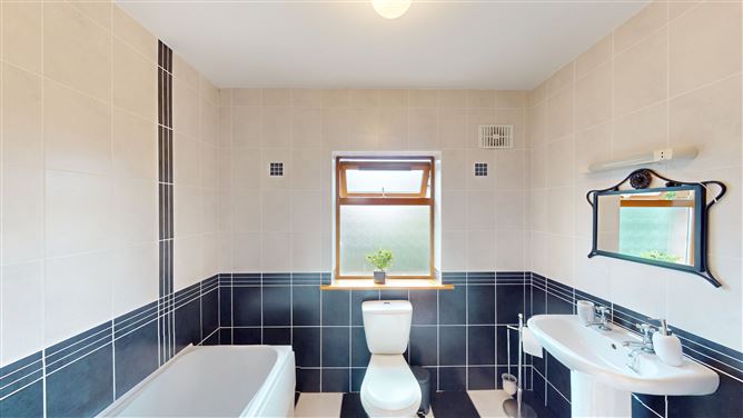6 Bellamont View, Cootehill, Cavan
