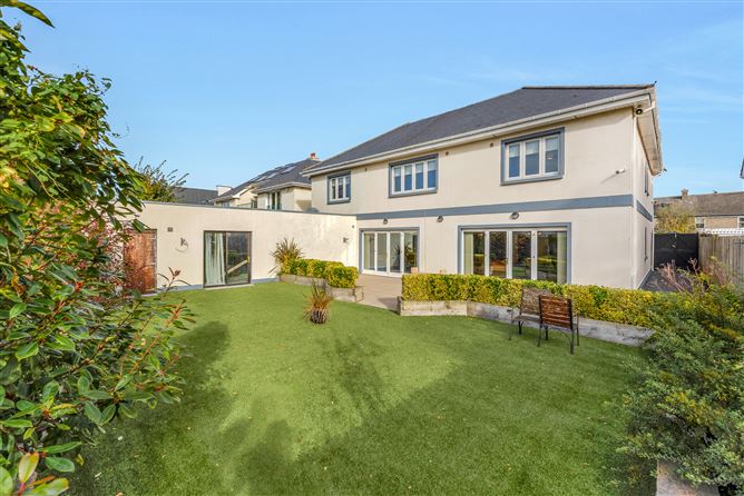 https://photos-a.propertyimages.ie/media/5/5/8/4960855/8f003563-3951-4b87-953b-89cd88620041_l.jpg