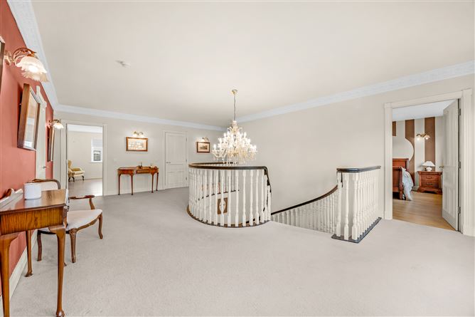 https://photos-a.propertyimages.ie/media/5/5/8/4960855/8f003563-3951-4b87-953b-89cd88620041_l.jpg
