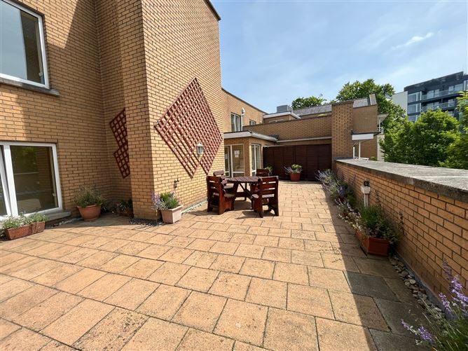 34 Lisalea, Blackrock, County Dublin