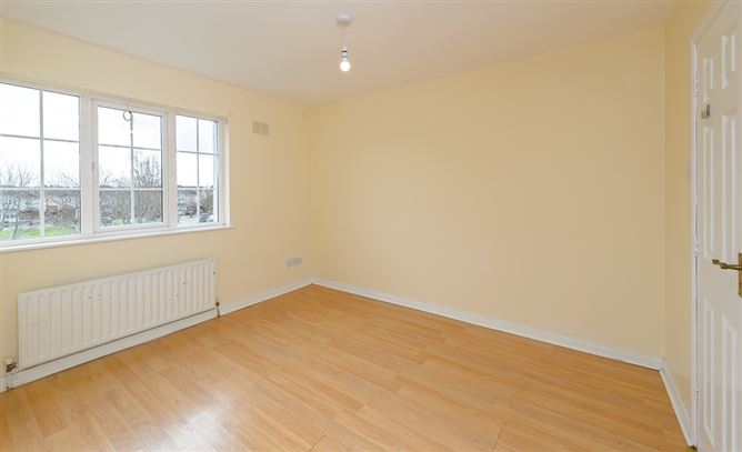 34 Oakleigh, Balreask Old, Navan, Meath