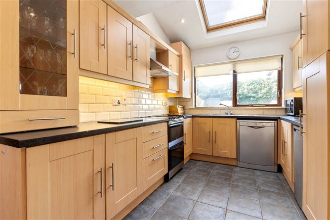 13 Glenbourne View, Leopardstown, Dublin 18