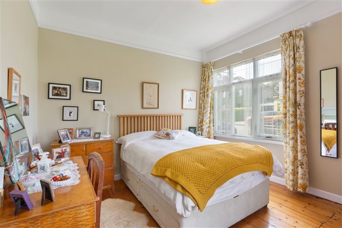 28 Highfield Park, Dundrum, Dublin 14