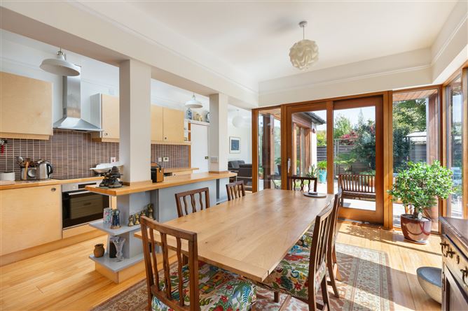 28 Highfield Park, Dundrum, Dublin 14