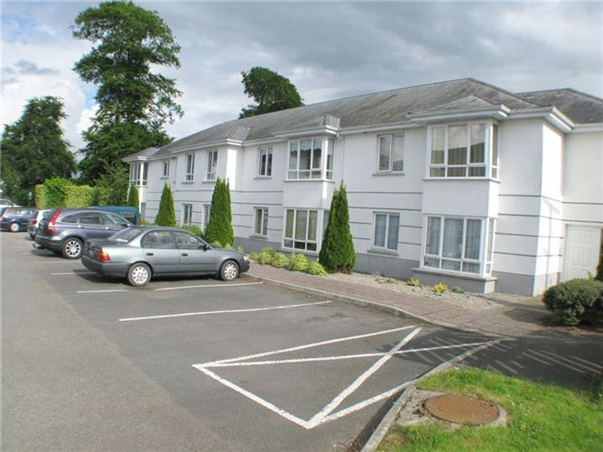 14 Nenagh Manor Retirement Apartments, Yewston, Nenagh, Co. Tipperary