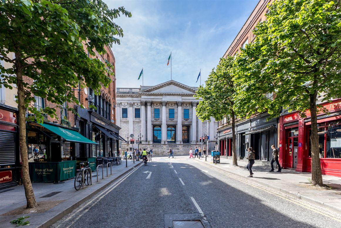 9 Royal Exchange, Parliament Street, South City Centre, Dublin 2