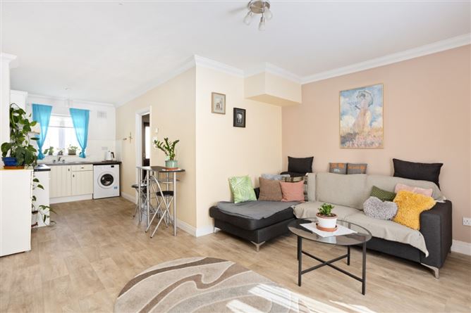 Apt. 4, The Court, Main Street, Newbridge, Kildare