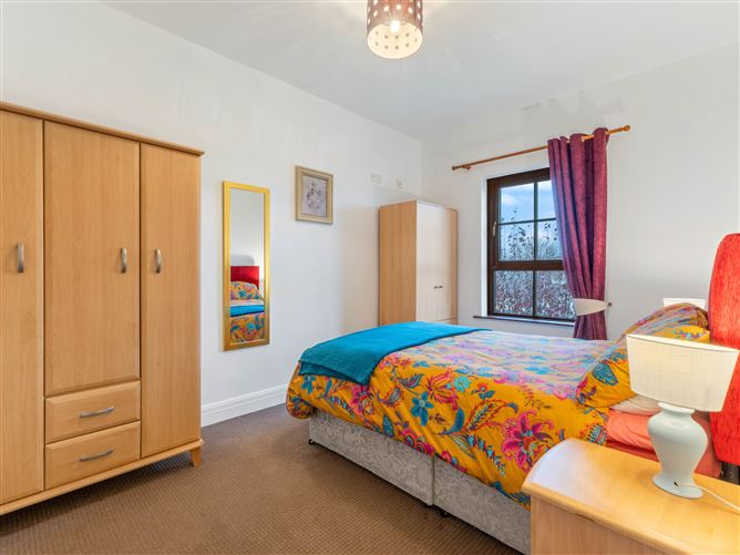 10 Green Tree Apartments, Pearse Road, Sligo, Sligo