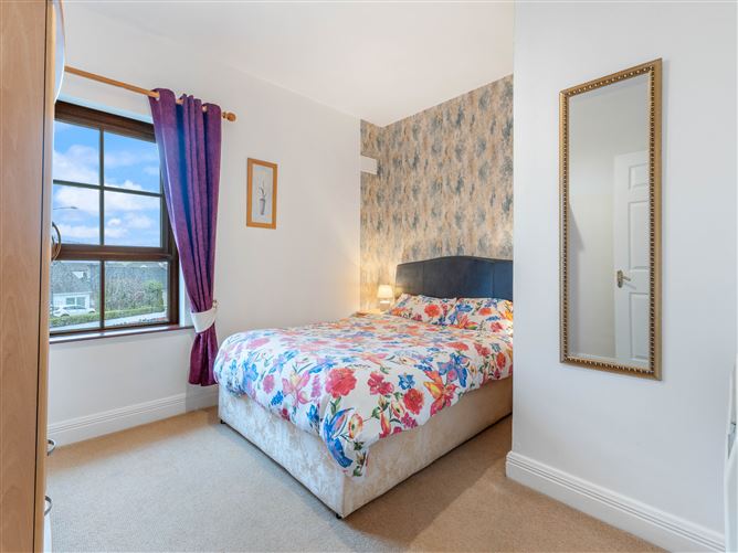 10 Green Tree Apartments, Pearse Road, Sligo, Sligo