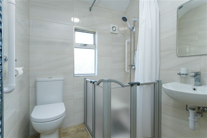 7 Ballygall Avenue, Finglas, Dublin 11