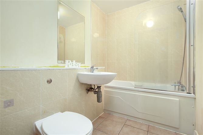 Photo 18 of 31 — 47 Priorsgate, Tallaght, Dublin 24