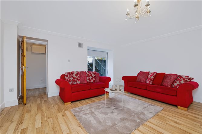 21 Lanesborough Square, Finglas, Dublin 11