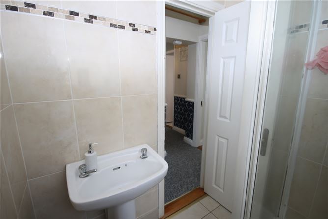 31 Gleann Na Smol, Oldbawn, Dublin 24