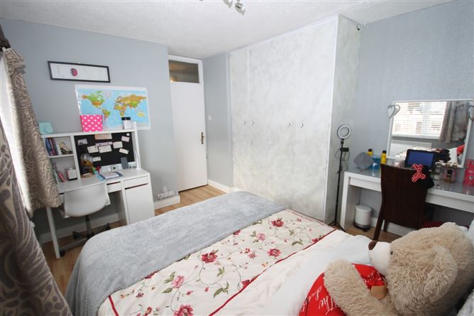 31 Gleann Na Smol, Oldbawn, Dublin 24