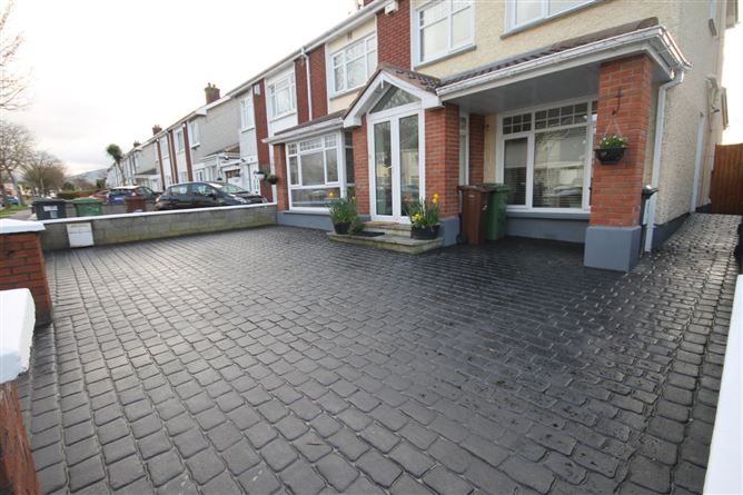 31 Gleann Na Smol, Oldbawn, Dublin 24