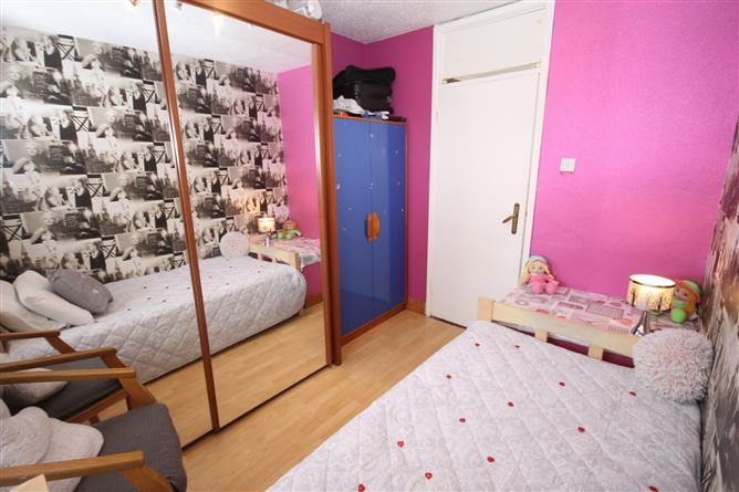 31 Gleann Na Smol, Oldbawn, Dublin 24