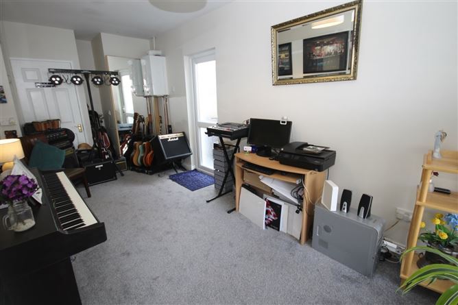 31 Gleann Na Smol, Oldbawn, Dublin 24