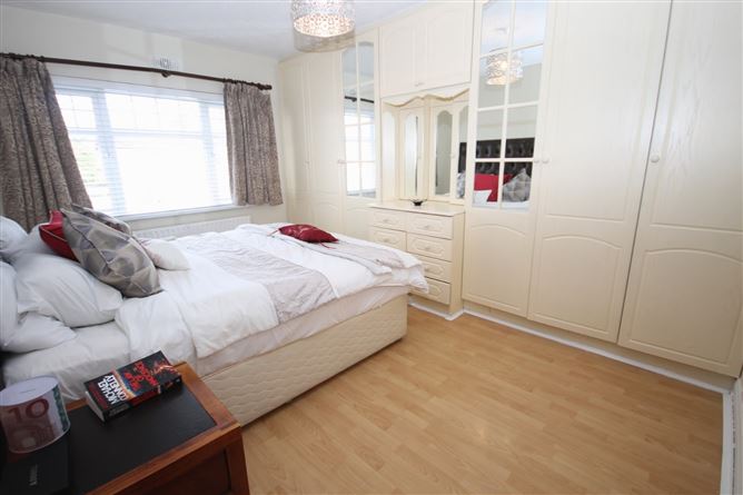 31 Gleann Na Smol, Oldbawn, Dublin 24