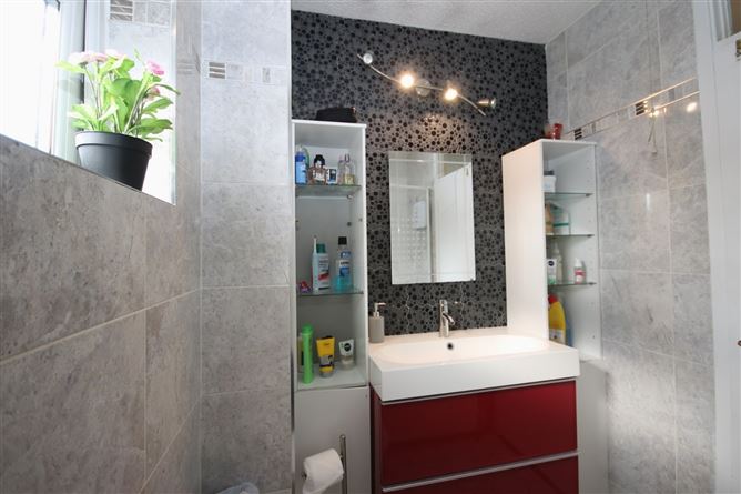 31 Gleann Na Smol, Oldbawn, Dublin 24