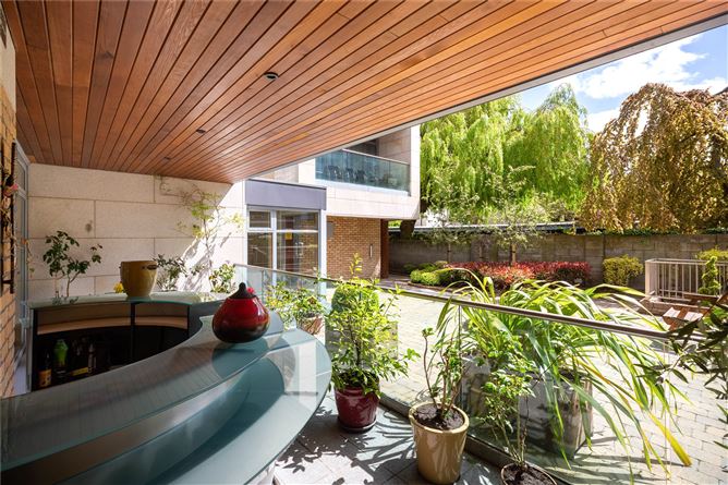 2 Rexdon Court, Sandymount Avenue, Ballsbridge, Dublin 4