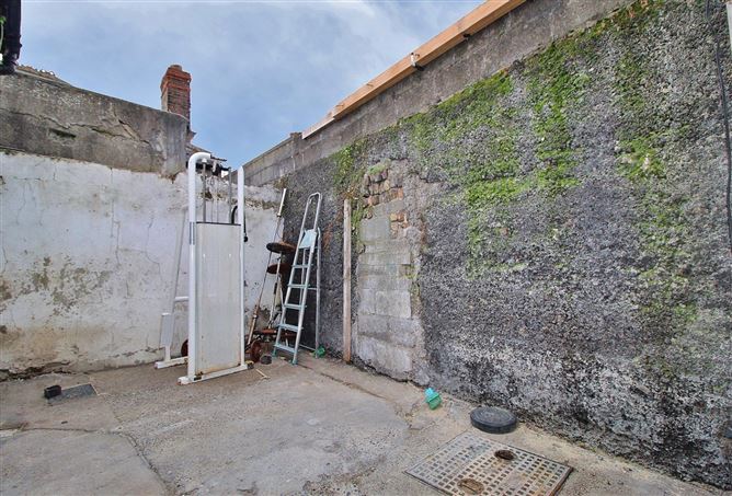 12 Enaville Avenue, North Strand, Dublin 3