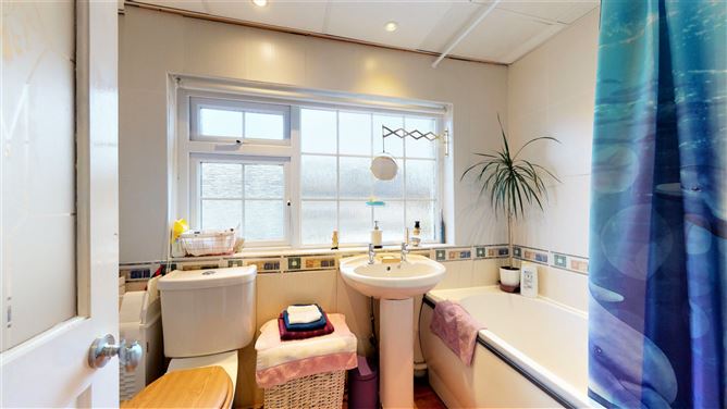 118 Ashlawn Park, Ballybrack, Co. Dublin